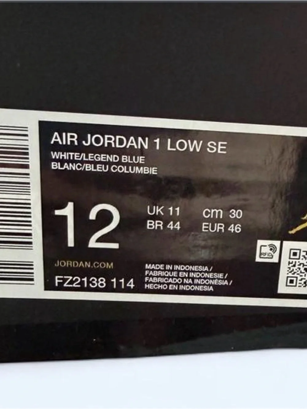 Jordan Low-Top Athletic Sneakers in White and Light Blue